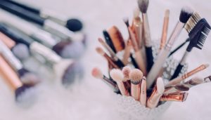 How to Clean Cosmetics Properly